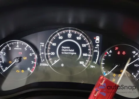 2023 Mazda Mazda3 2.5 S Premium z USA, uszkodzony, nr VIN JM1BPAMM4P1618627